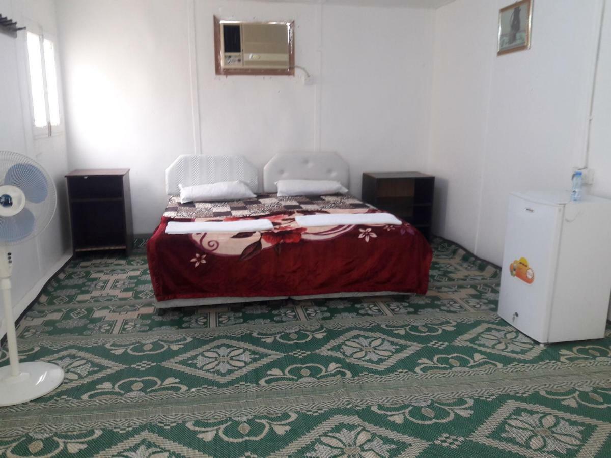 Abu Omair Jabal Shams House 호텔 Al Ḩamrāʼ 외부 사진
